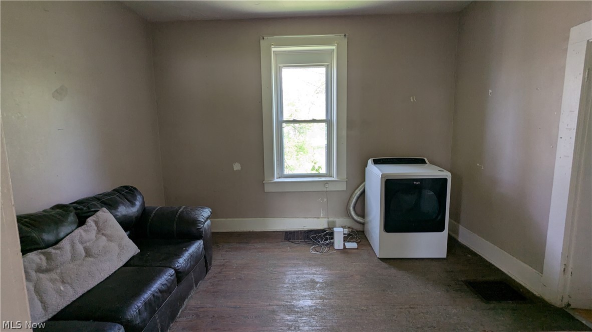 273 S Adams Street Mansfield OH 44902