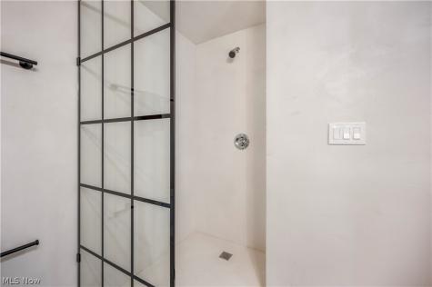 3839 Woodbridge Avenue Cleveland OH 44109