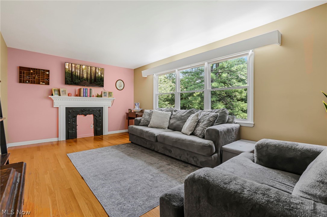 7 Garfield Avenue New Concord OH 43762
