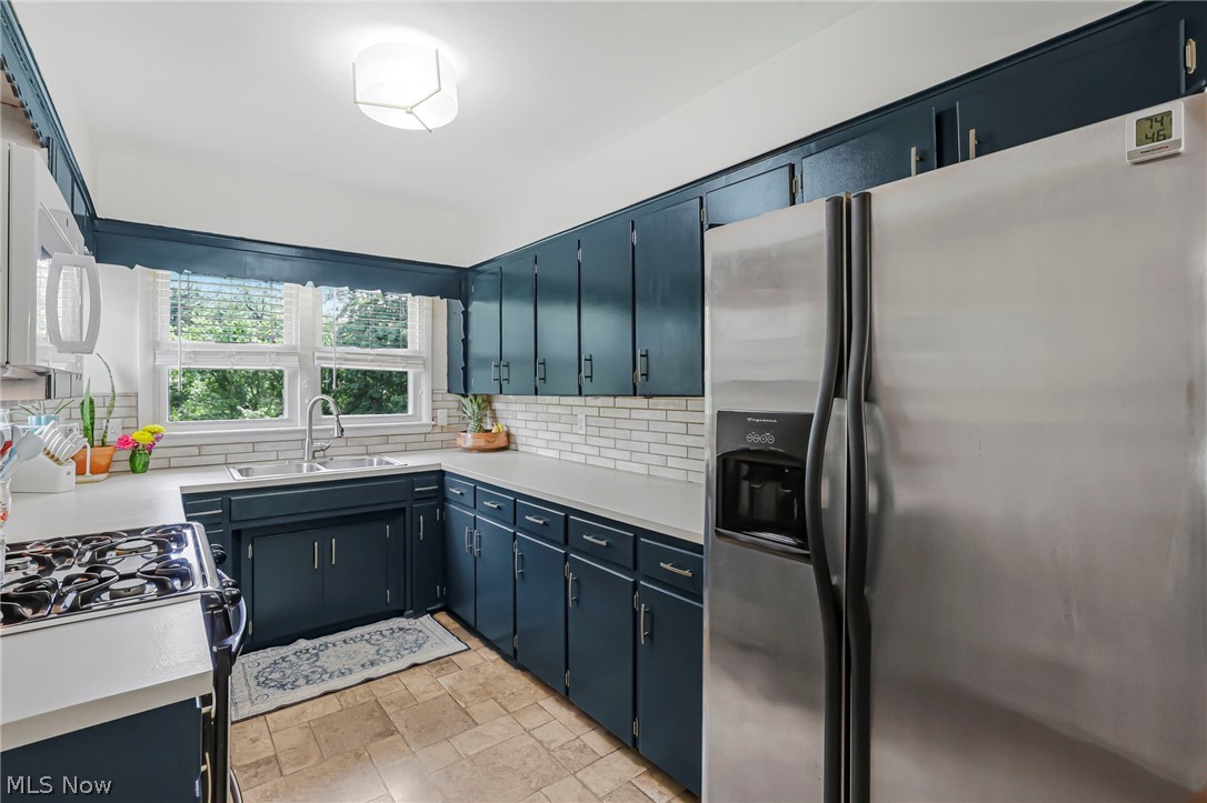 7 Garfield Avenue New Concord OH 43762