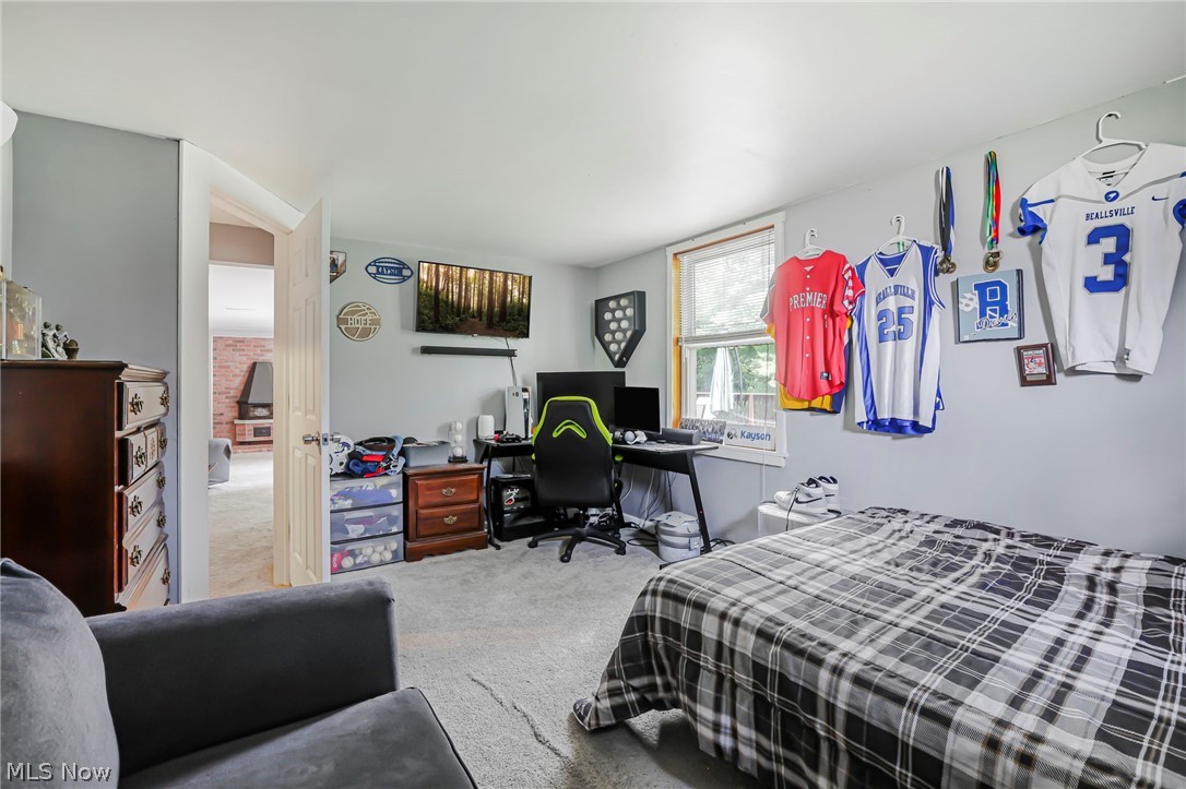 7 Garfield Avenue New Concord OH 43762