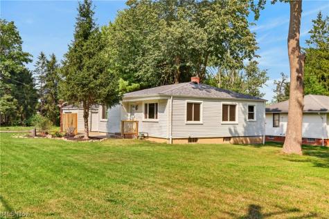 11828 Albion Road North Royalton OH 44133