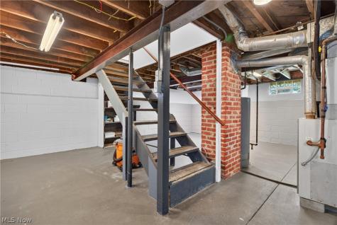 11828 Albion Road North Royalton OH 44133