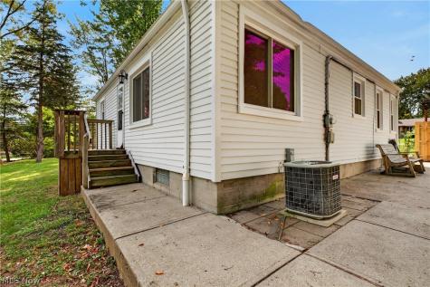 11828 Albion Road North Royalton OH 44133