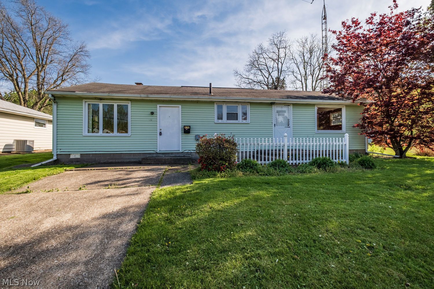 836 W Maple Street North Canton OH 44720