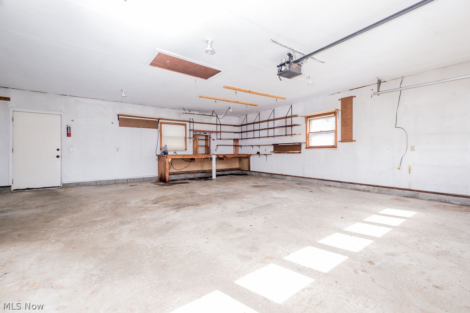 836 W Maple Street North Canton OH 44720