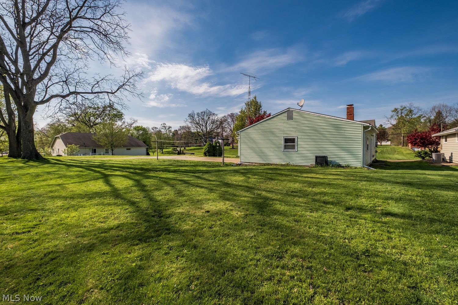 836 W Maple Street North Canton OH 44720