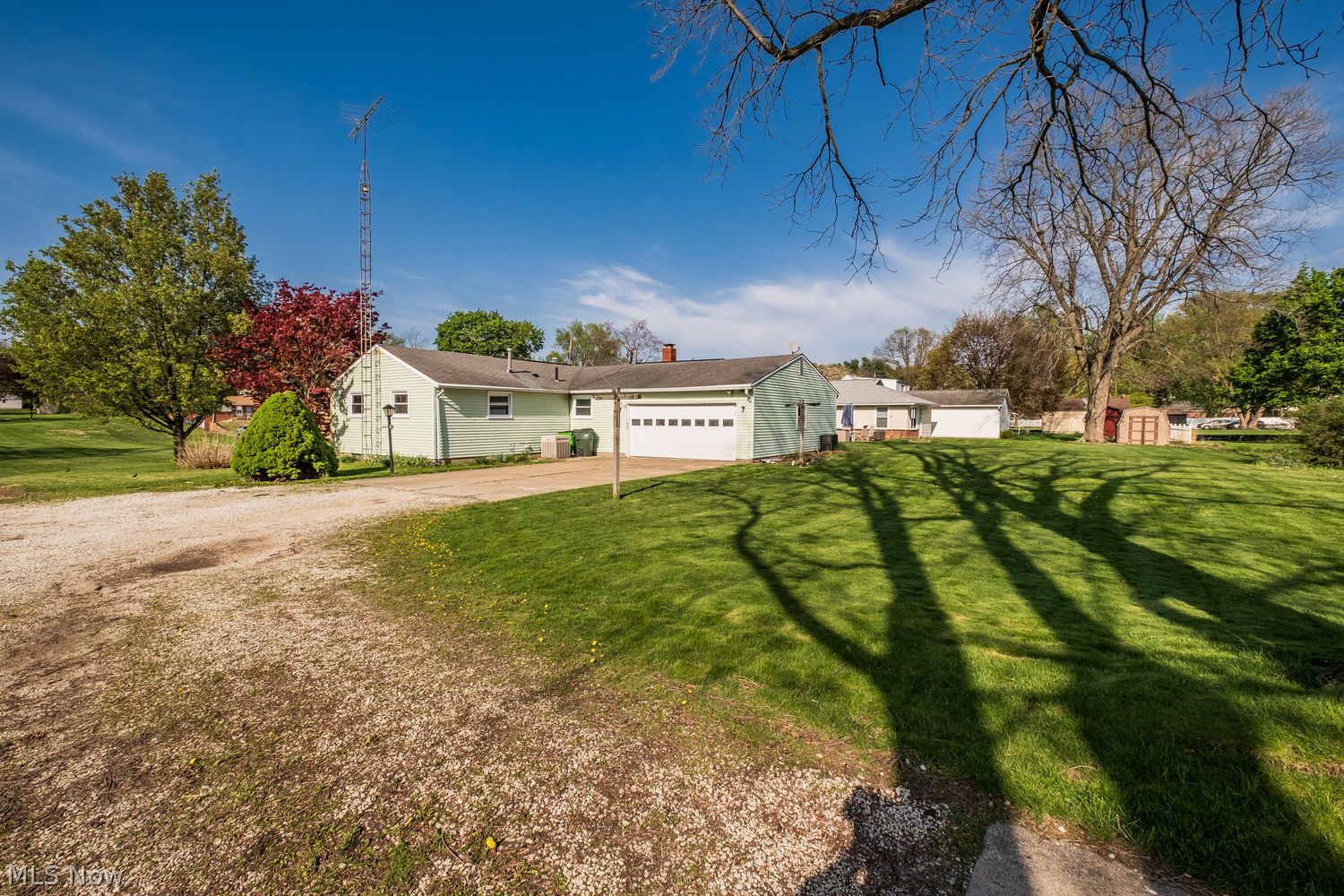 836 W Maple Street North Canton OH 44720