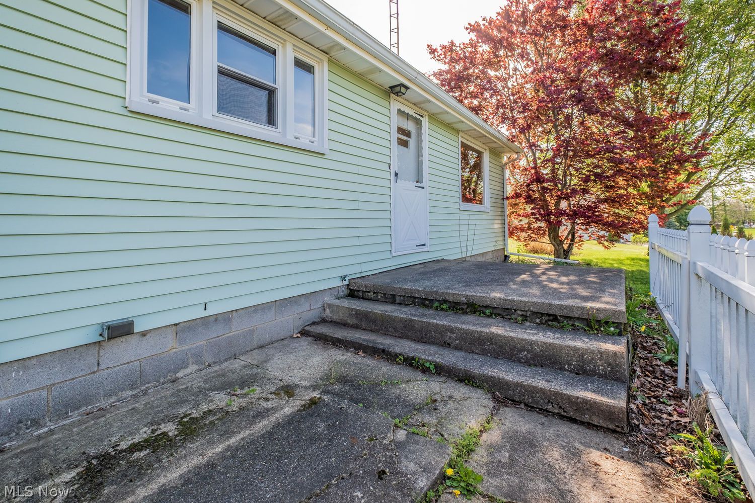 836 W Maple Street North Canton OH 44720