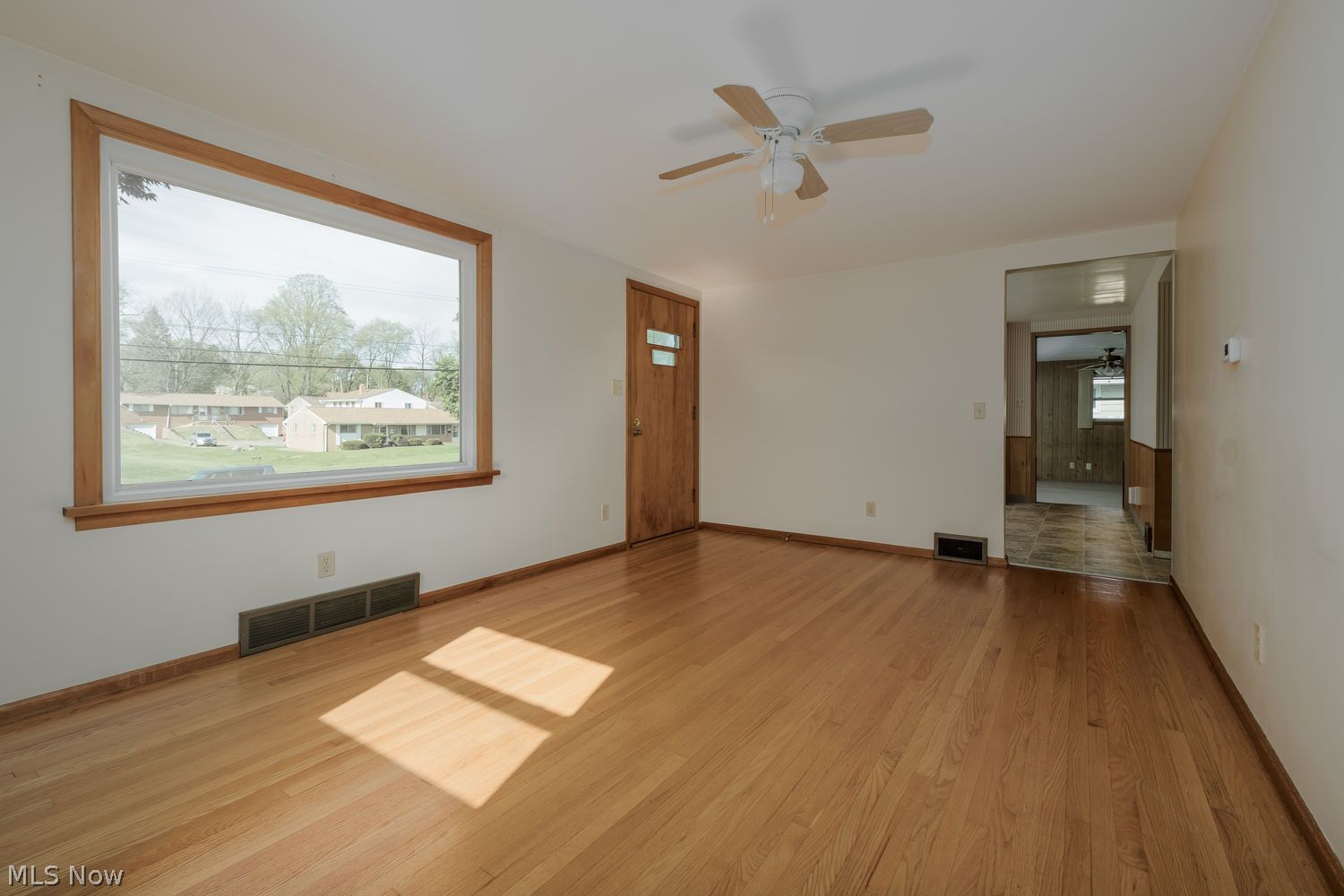 836 W Maple Street North Canton OH 44720