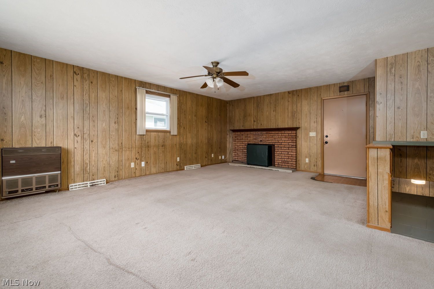 836 W Maple Street North Canton OH 44720