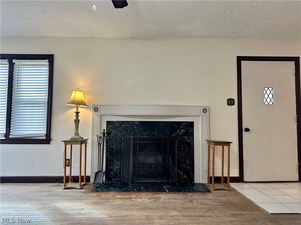 7839 Locust Street Masury OH 44438