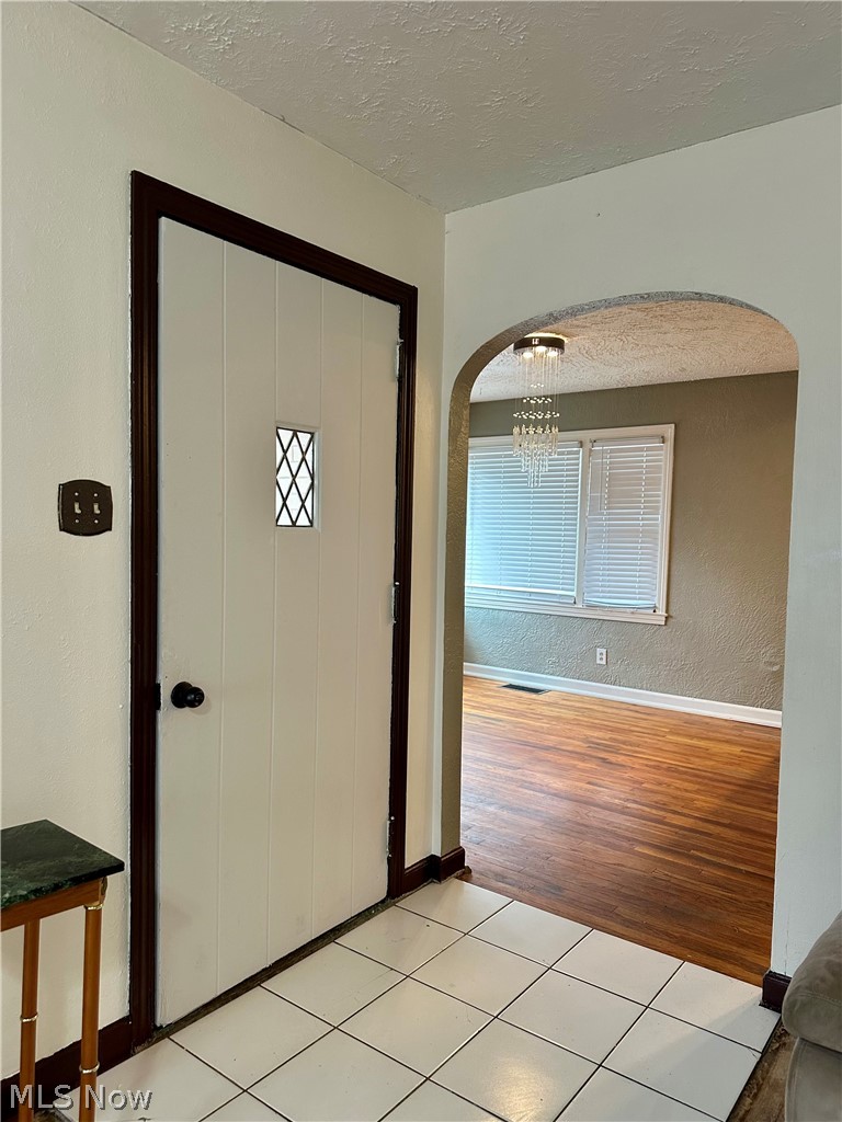 7839 Locust Street Masury OH 44438
