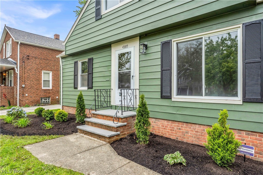 4380 Prasse Road South Euclid OH 44121