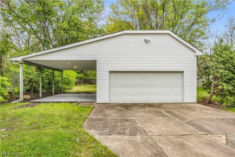 4380 Prasse Road South Euclid OH 44121