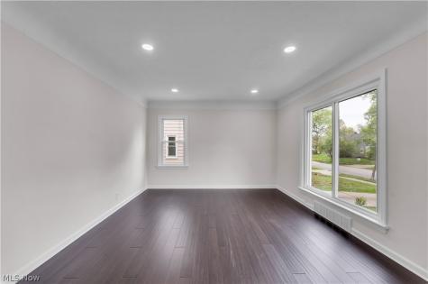 4380 Prasse Road South Euclid OH 44121