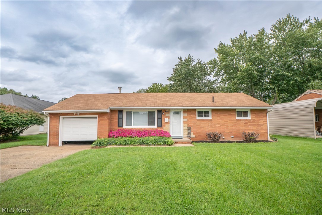 1615 Whipple Avenue NW Canton OH 44708