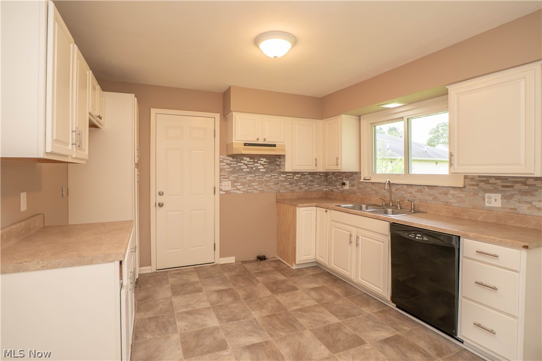 1615 Whipple Avenue NW Canton OH 44708