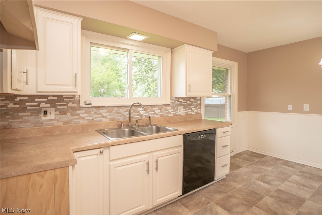 1615 Whipple Avenue NW Canton OH 44708