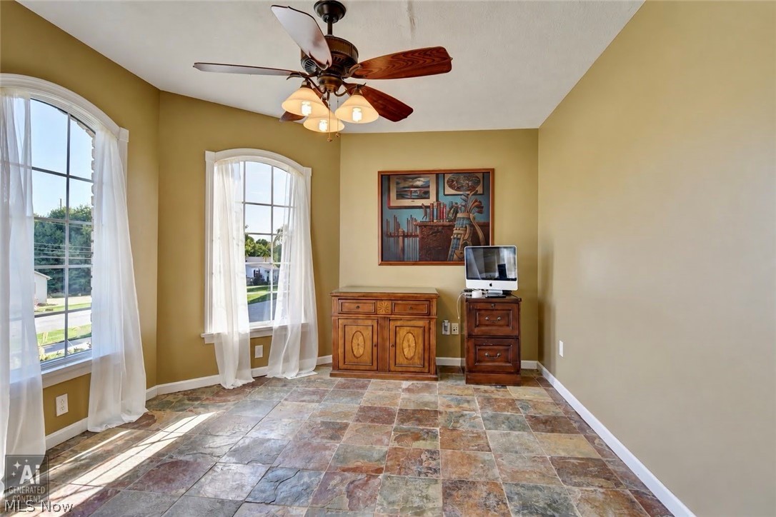 161 Wedgewood Lane NE Carrollton OH 44615