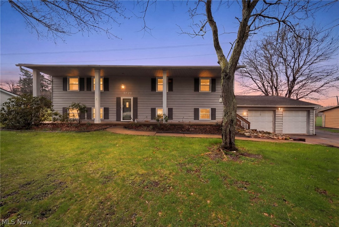 3770 Dotwood Street NW North Canton OH 44720
