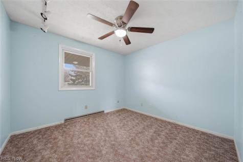 3770 Dotwood Street NW North Canton OH 44720