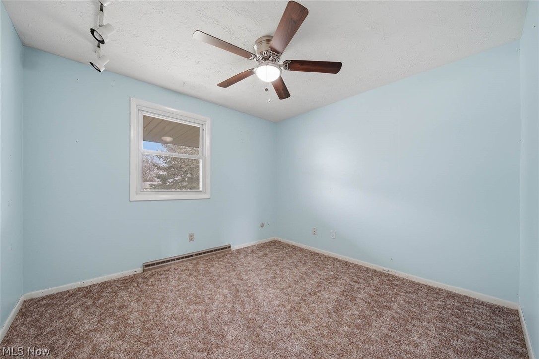 3770 Dotwood Street NW North Canton OH 44720