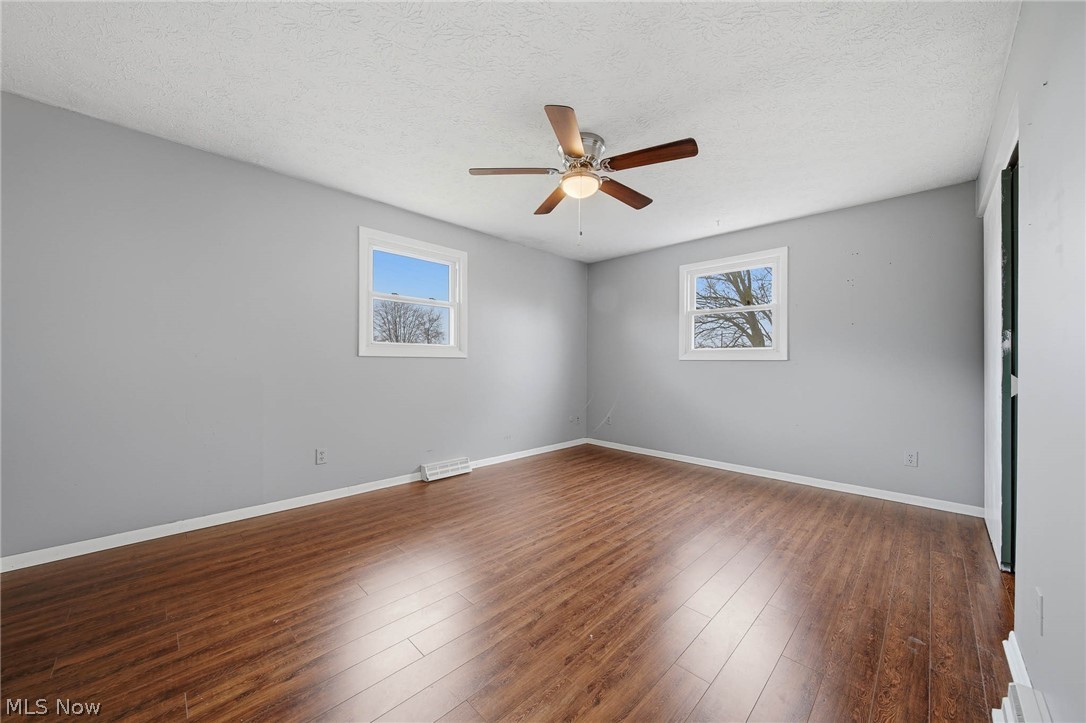 3770 Dotwood Street NW North Canton OH 44720
