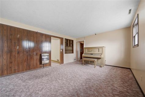 3770 Dotwood Street NW North Canton OH 44720