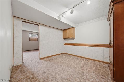 3770 Dotwood Street NW North Canton OH 44720