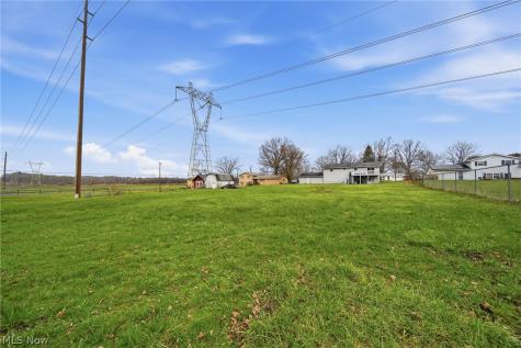 3770 Dotwood Street NW North Canton OH 44720