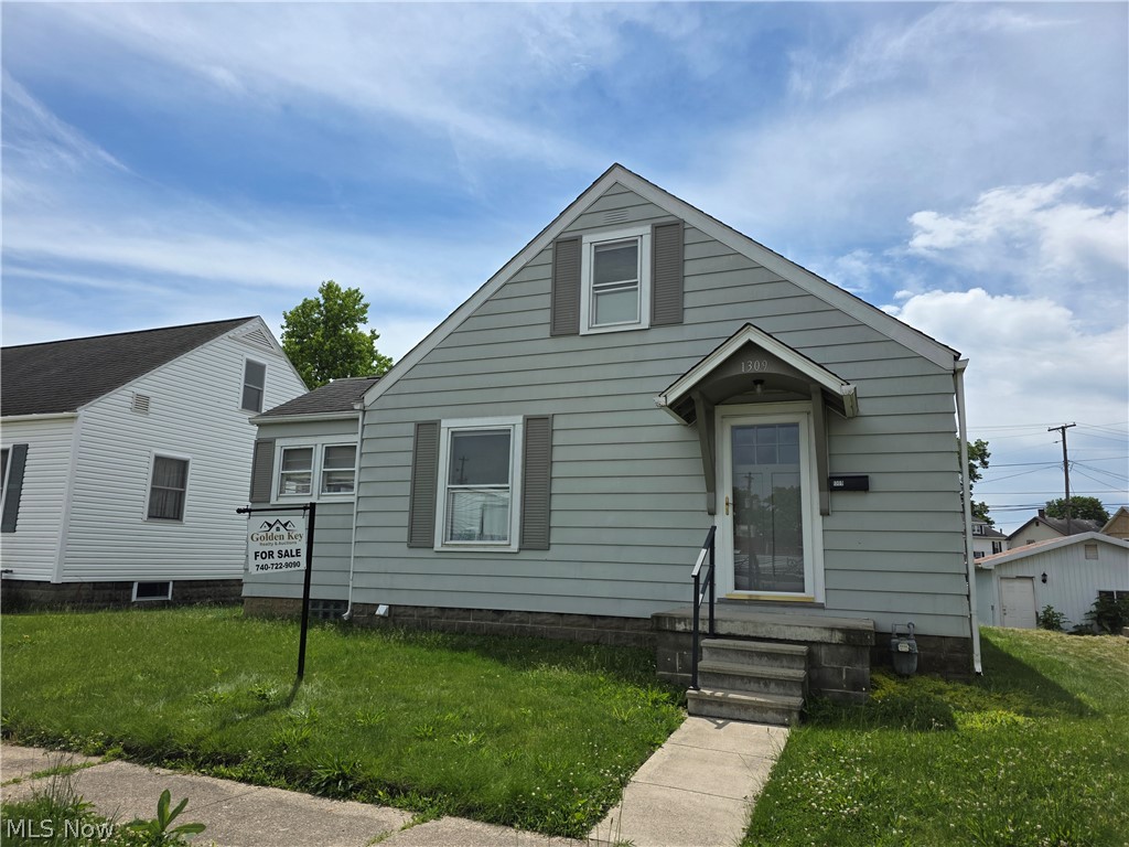 1309 Orange Street Coshocton OH 43812
