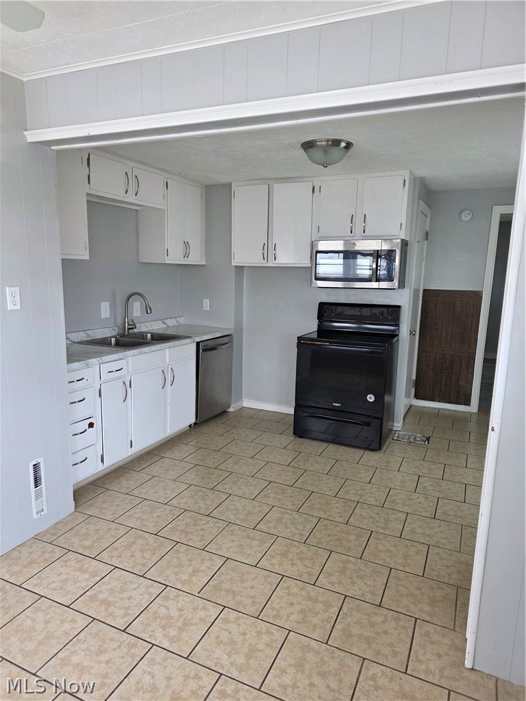 1309 Orange Street Coshocton OH 43812