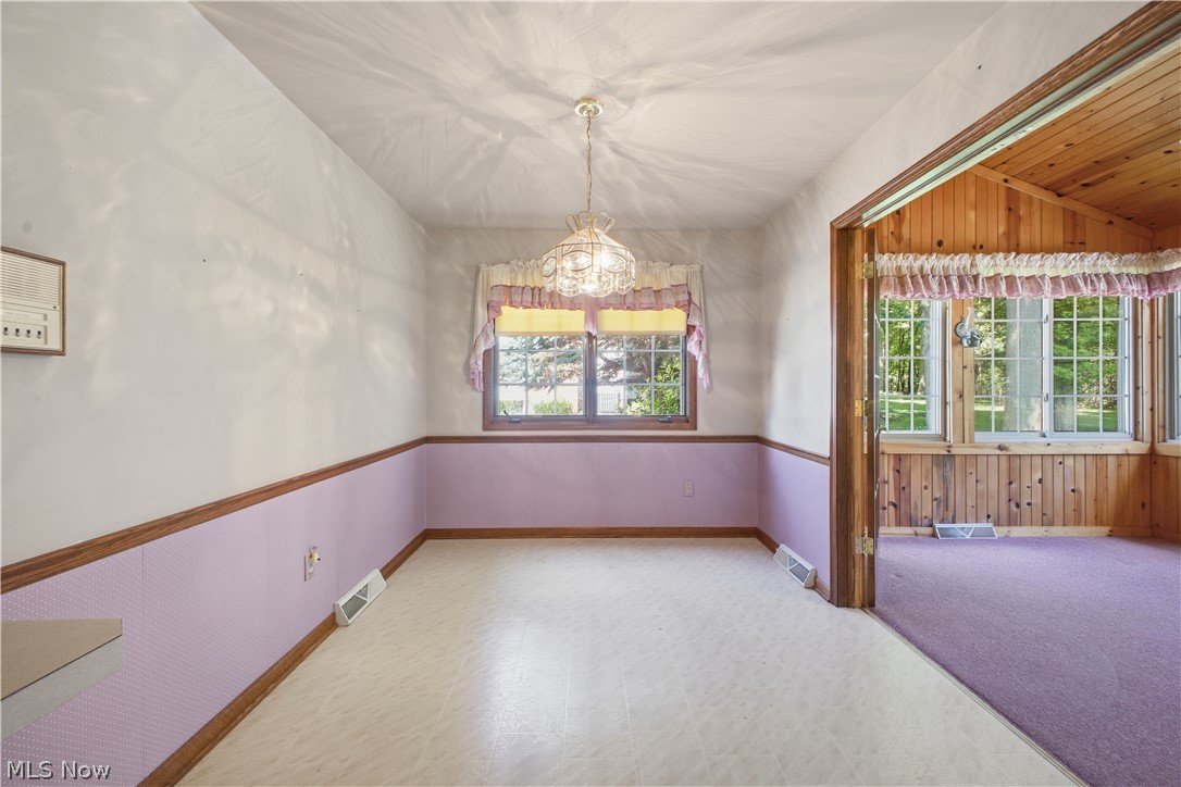 204 Colonial Drive Canfield OH 44406