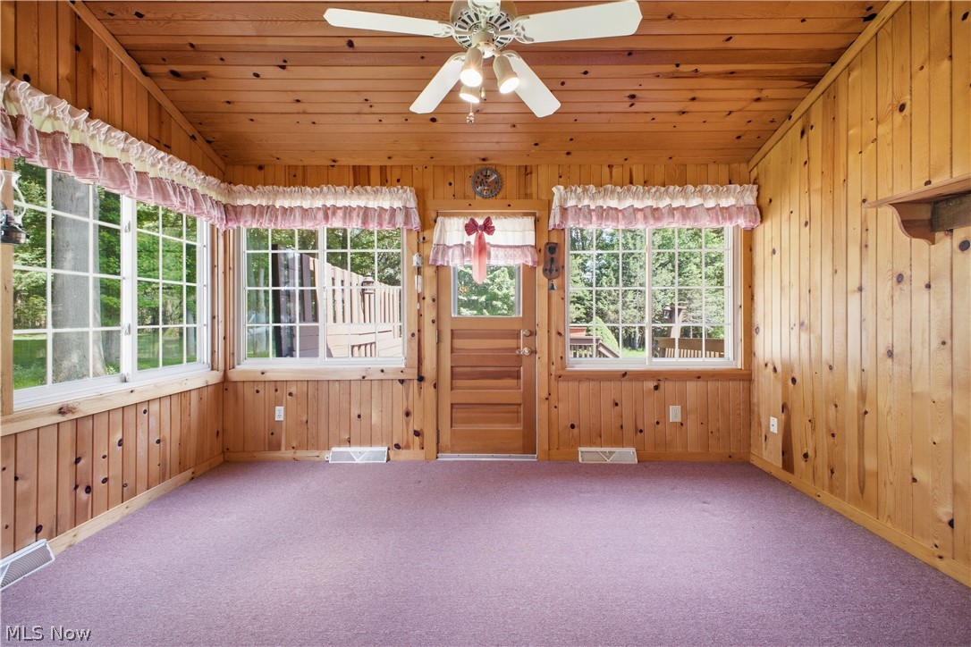 204 Colonial Drive Canfield OH 44406