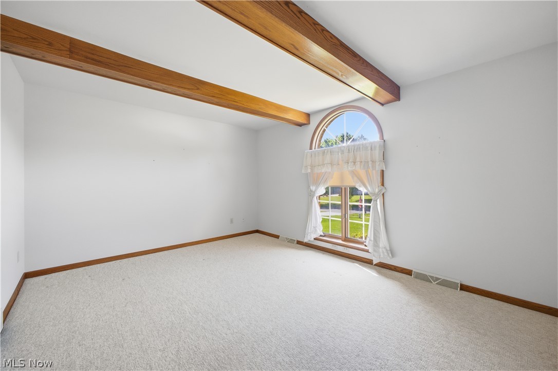 204 Colonial Drive Canfield OH 44406