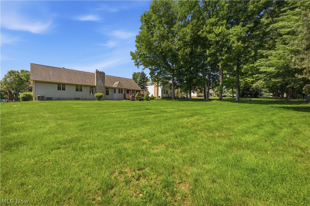 204 Colonial Drive Canfield OH 44406