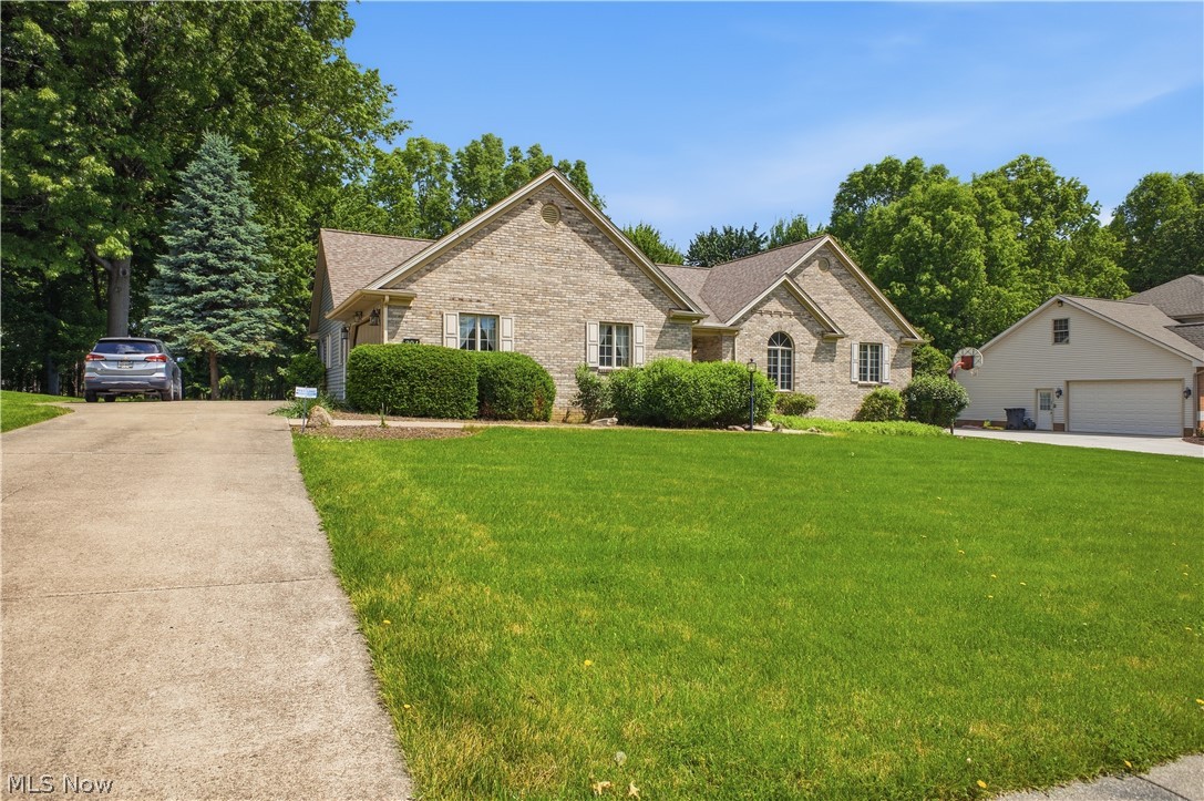 204 Colonial Drive Canfield OH 44406