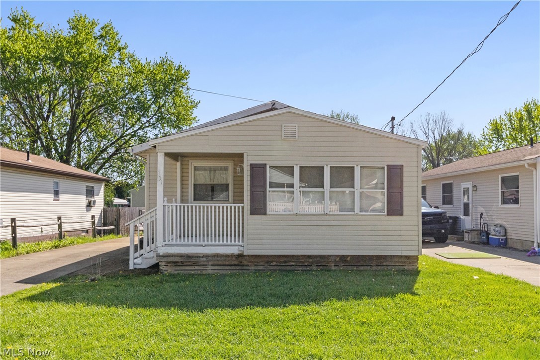 331 Elmwood Avenue Barberton OH 44203