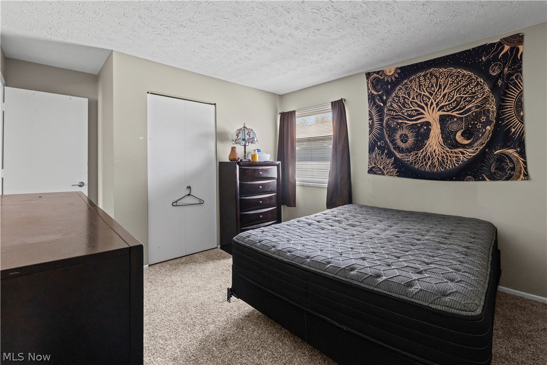 331 Elmwood Avenue Barberton OH 44203