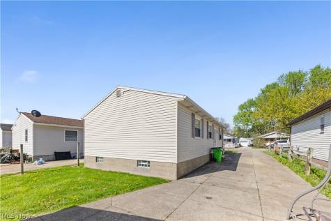 331 Elmwood Avenue Barberton OH 44203
