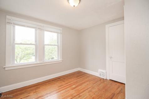 967 Pembrook Road Cleveland Heights OH 44121