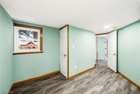 470 S Saint Clair Street Painesville OH 44077