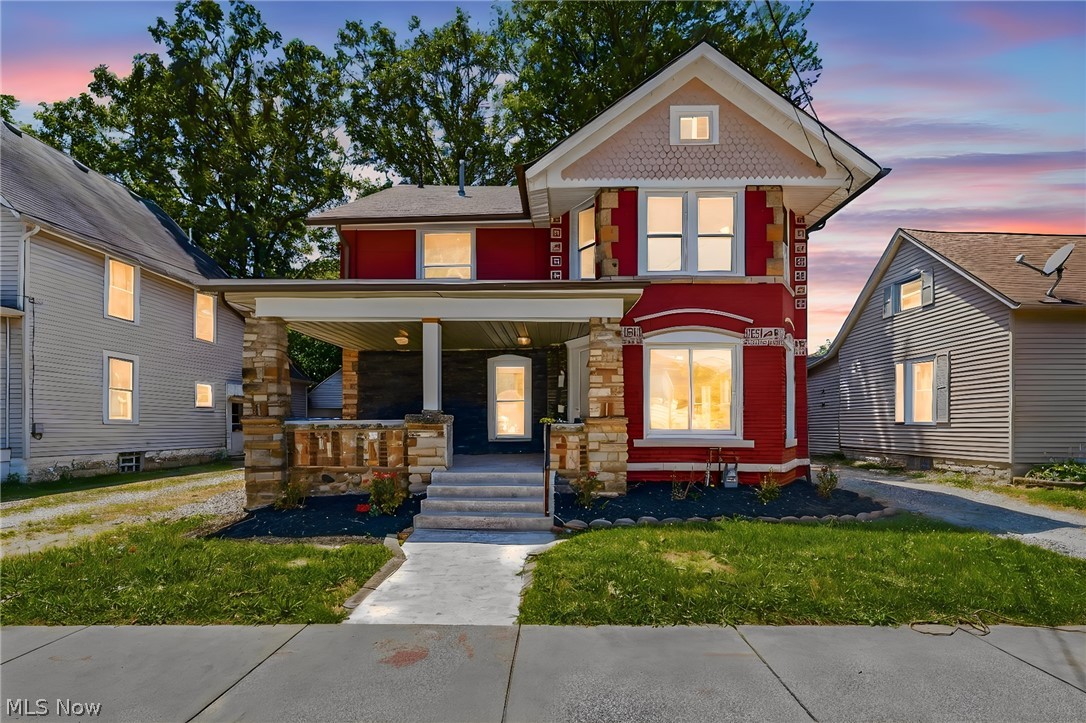 470 S Saint Clair Street Painesville OH 44077