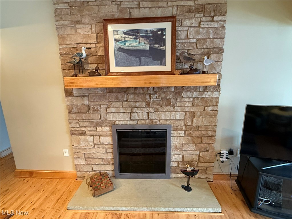 9201 N Shore Drive NE Mineral City OH 44656