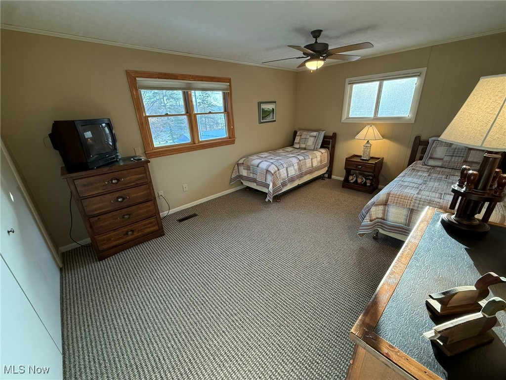 9201 N Shore Drive NE Mineral City OH 44656