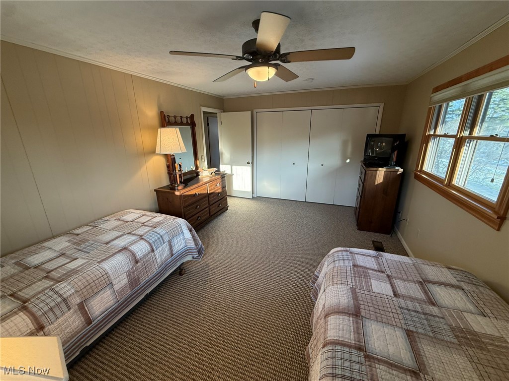 9201 N Shore Drive NE Mineral City OH 44656