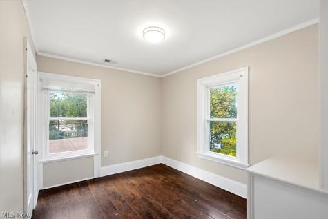 17930 Chagrin Boulevard Shaker Heights OH 44122