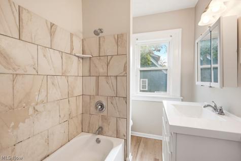 17930 Chagrin Boulevard Shaker Heights OH 44122