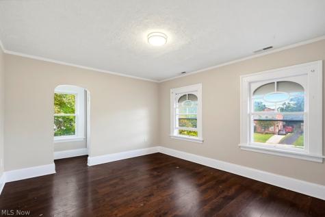 17930 Chagrin Boulevard Shaker Heights OH 44122
